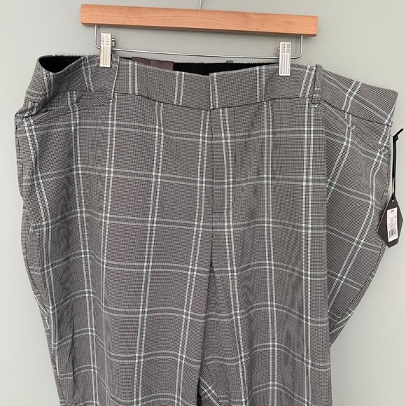NEW Ava & Viv black white plaid print mid-rise comfort waist stretch ankle pants - Picture 3 of 12